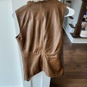 Jack leather vest